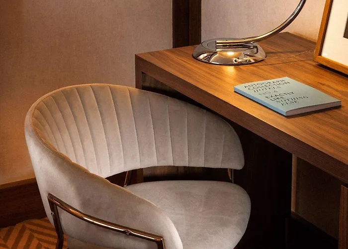 Ercilla De Bilbao, Autograph Collection 4* Bilbao